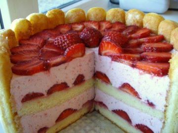 Charlotte aux fraises Speciale