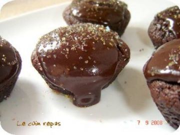 Muffins au chocolat et son glaçage fondant