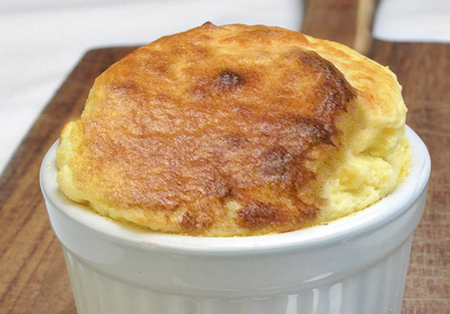 Soufflé Léger aux fromages et bacon