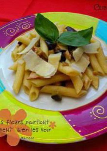Salade de penne aux aubergines fondantes