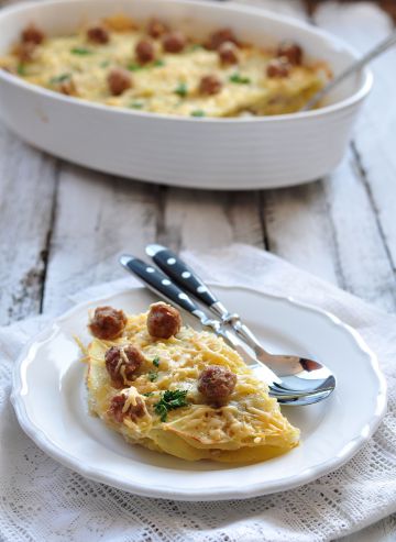 Gratin de pommes de terre aux boulettes de viande