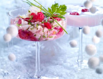 Tartare de noix de Saint-Jacques aux litchis et aux framboises