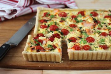 Quiche au saumon, tomate et courgette La Vache qui rit