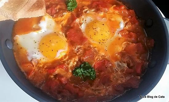 Oeufs à la sauce tomate