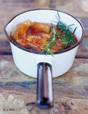 Lotte à la tomate et au romarin