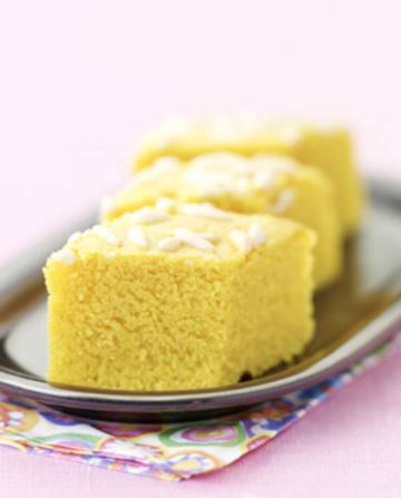 Gâteau de semoule safrané
