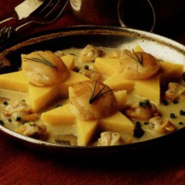 Etoiles de polenta aux coquilles Saint-Jacques