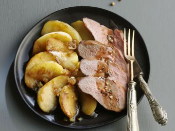 Magret de canard au miel, sauce soja et pommes
