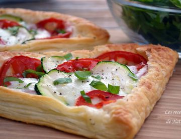 Feuilletés aux courgettes, tomates et mozzarella, facile