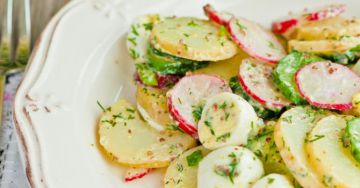Salade de pommes de terre, radis et concombre