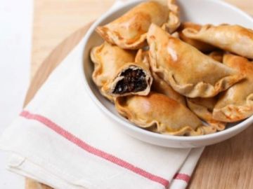 Empanadas pruneaux et coppa