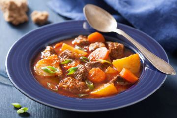 Mijoté de bœuf aux tomates, carottes et pommes de terre