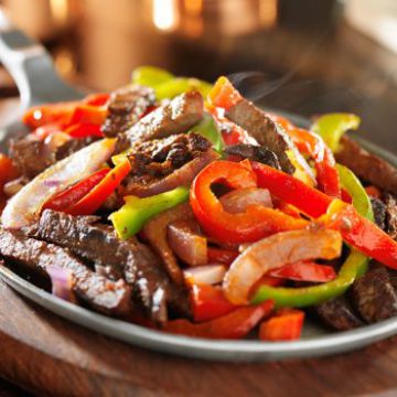 Boeuf à la mijotée d'oignons