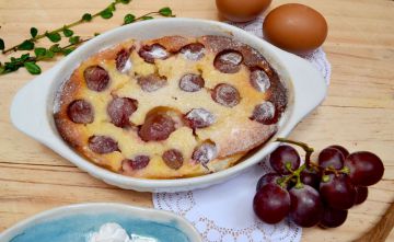 Clafoutis de raisins noirs à la fleur d’oranger