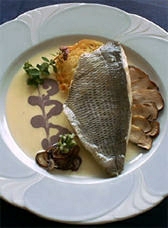 Filet de dorade rôti aux cèpes