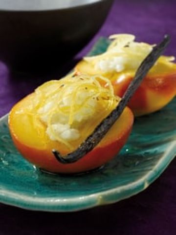 Nectarines farcies au riz au lait gingembre et citron