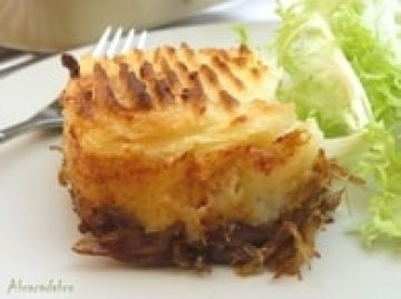 Parmentier de confit de canard aux noisettes