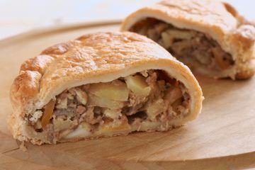 Cornish pasties (chaussons irlandais à la viande et légumes)
