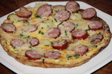 omelette parmentière à la saucisse