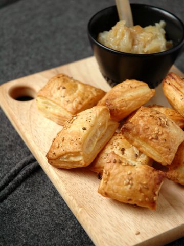 Feuilletés à l'oignon