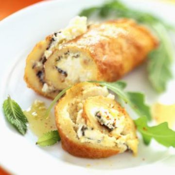 Omelette roulée au fromage de chèvre