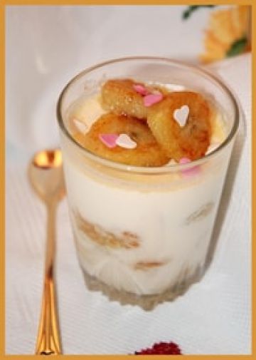 Panna cotta à la banane caramélisée et au rhum