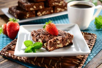 Brownie aux cacahuètes, chocolat et crème de marron