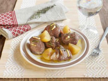 Etouffée d'agneau, ail et citron confit