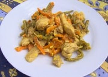 Wok de lapin mariné à la thaïlandaise