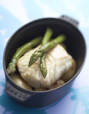 Lieu rôti, asperges et pommes de terre