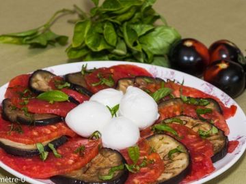 Salade de tomates - mozzarella - aubergines