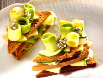 Millefeuille de Comté à l'avocat