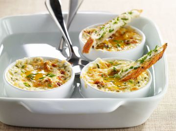 Œufs cocotte au cantal