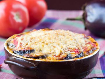 Tarte aux aubergines, tomates et parmesan