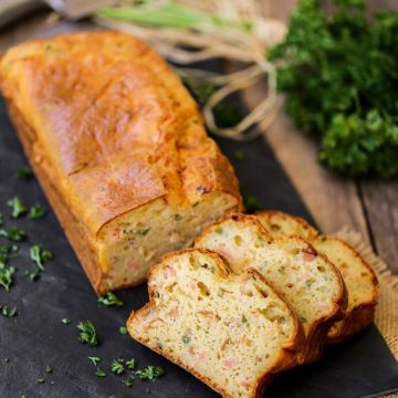 Cake au thon et à la courgette