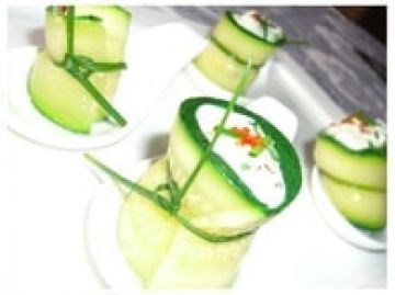 Bouchées de courgette à la mousse de crabe