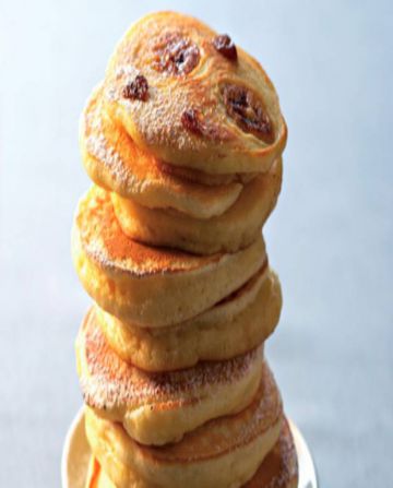 Pancakes banane rhum-raisins