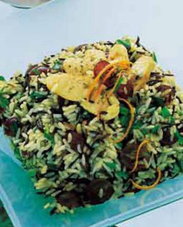 Salade de riz, raisin frais et poulet