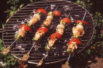 Brochettes de poulet aux courgettes