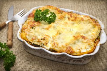 Lasagnes d'andouillettes aux poireaux et moutarde