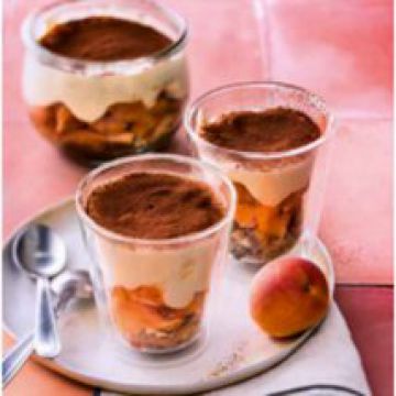 Tiramisu aux abricots frais
