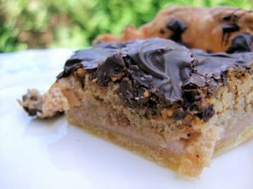 Tarte pommes, noix et chocolat