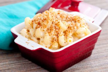 Mac & cheese croustillants en mini cocottes
