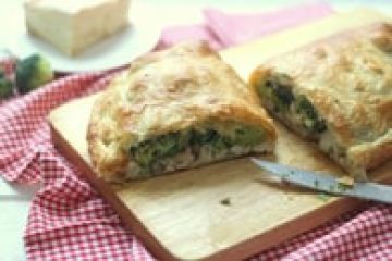 Chausson au brocoli, poulet et maroilles