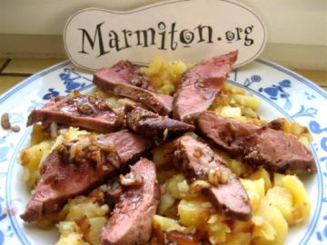 Magret de canard aux pommes