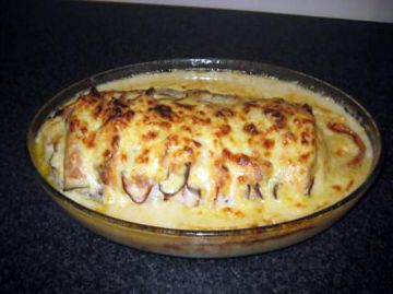 Rôti de porc jambon fromage et sauce au fromage