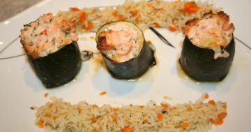 Courgettes farcies au saumon et chèvre chaud