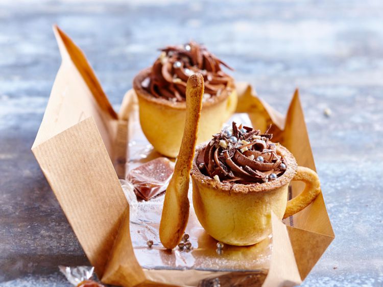 Mousse choco-caramel en tasse sablée
