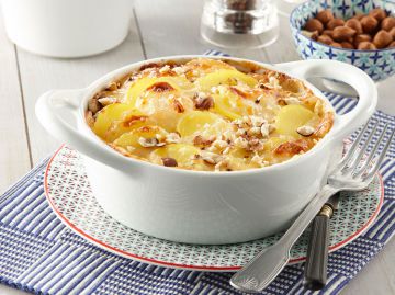 Gratin de pommes de terre à la crème de Maroilles et aux noisettes