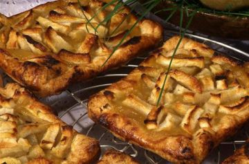 Croûtes feuilletées aux pommes